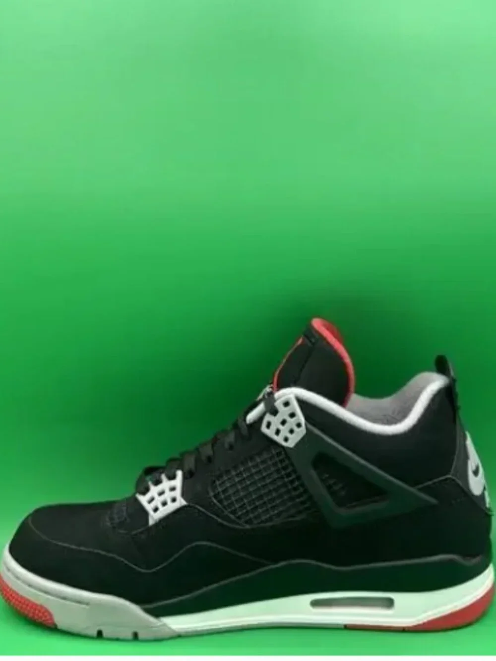 Air Jordan 4 Retro “Bred”
